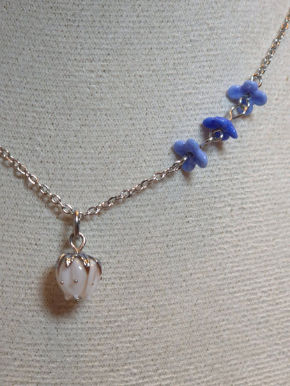 Collier floral – Collection Perles en verre