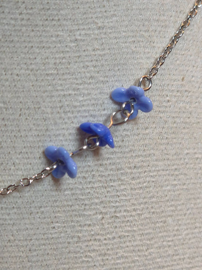 Collier floral – Collection Perles en verre
