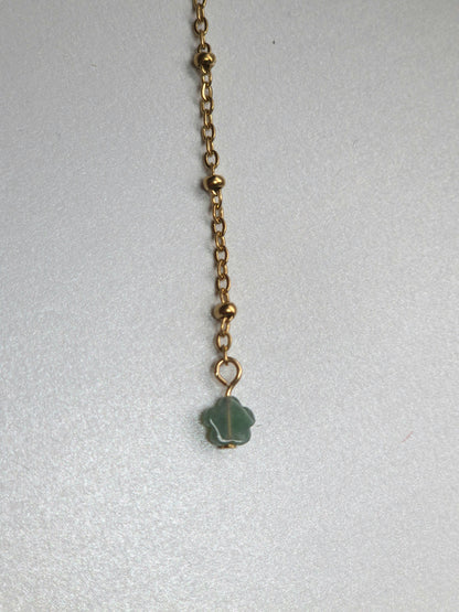 Collier délicat en acier inoxydable doré orné de perles en agate indienne naturelle avec bijoux de dos