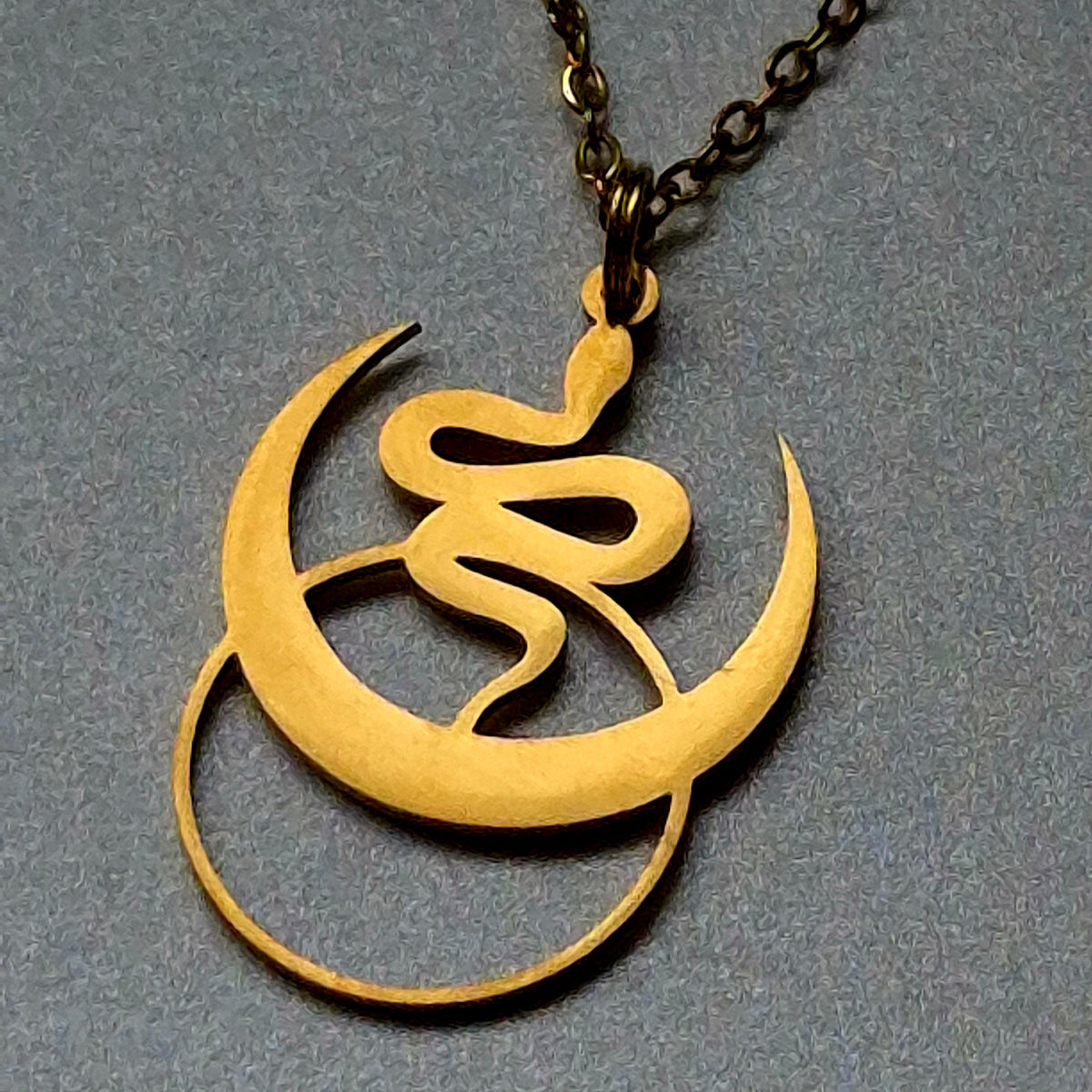 Collier Mystique en Acier Inoxydable – Capsule Éphémère d'Automne